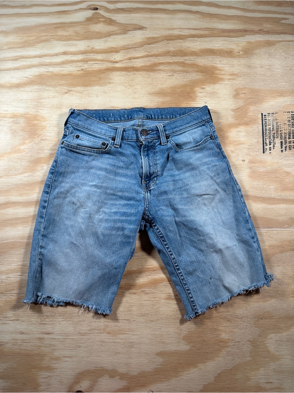 Men's Light Blue Denim Shorts - Classic Cut